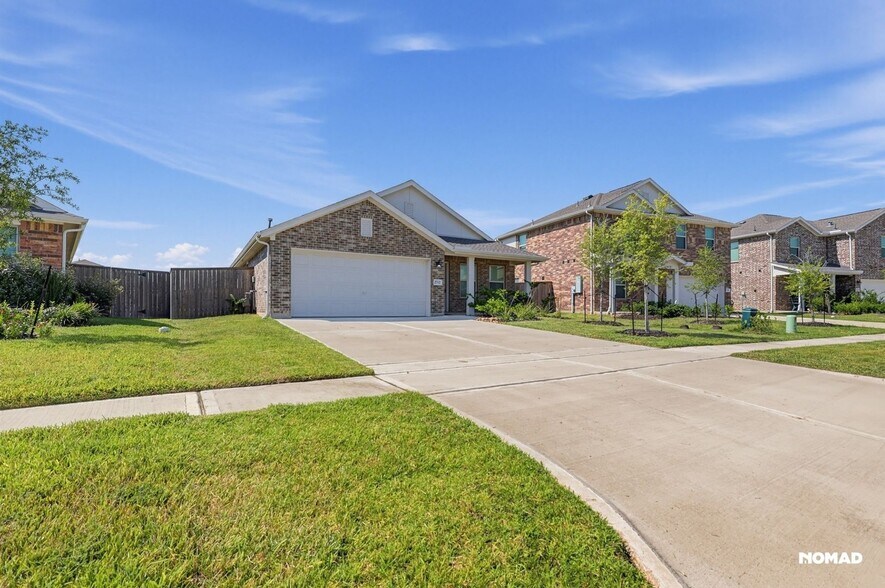 Building Photo - 2712 Gale Pk Ct