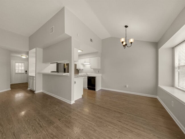 Building Photo - 19715 Bambiwoods Ct