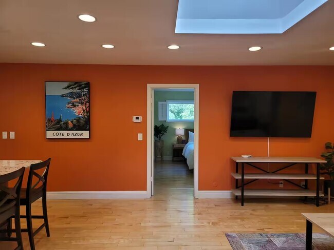 Building Photo - 25567 Willow Pond Ln
