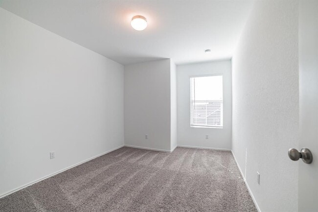 Building Photo - 220 Red Buckeye Loop