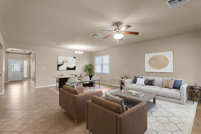 Building Photo - 2041 Livonia Dr