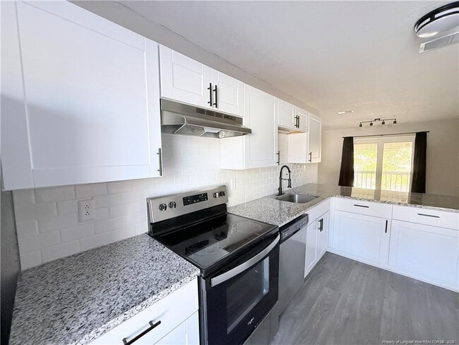 Building Photo - 4085 Professional Dr