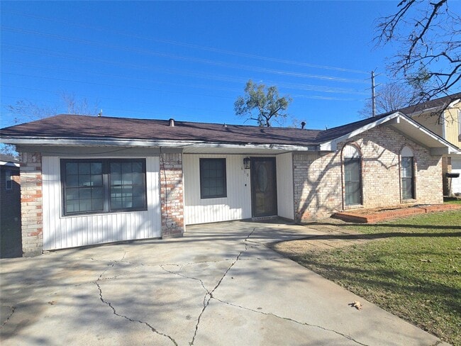 Building Photo - 618 Overbluff St