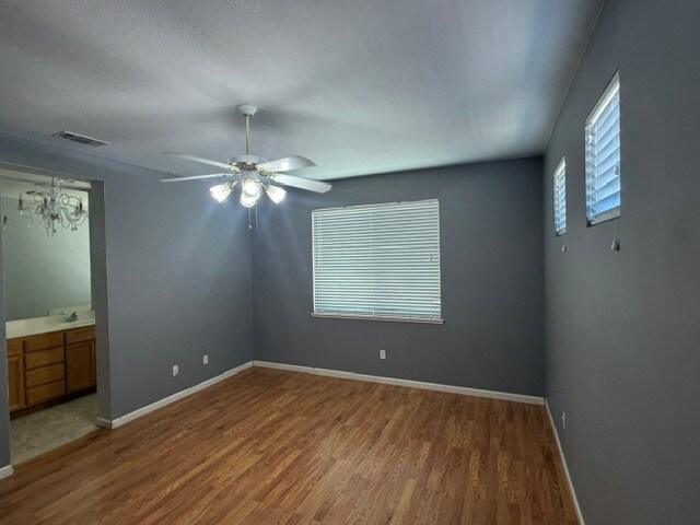 Building Photo - Ceres 3 Bedroom 2 Bathroom Home