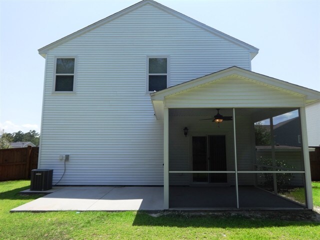 Building Photo - 4828 Pitkin Ave