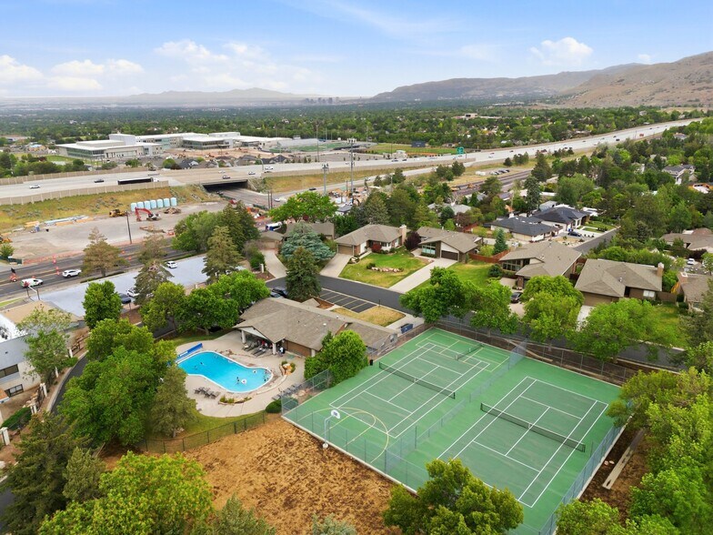 Building Photo - 3674 E Oak Rim Way