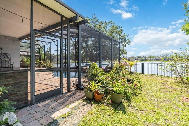 Building Photo - 12134 Shadowbrook Ln