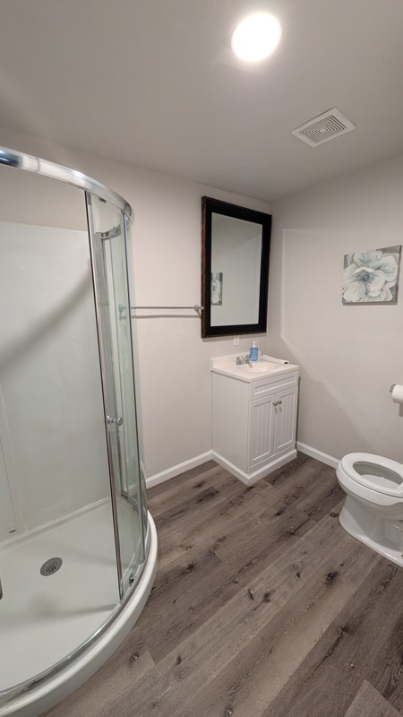 Building Photo - 1004 NE 28th St