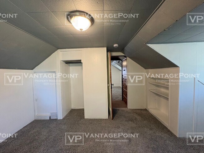 Building Photo - 2224 Ullmer Ct
