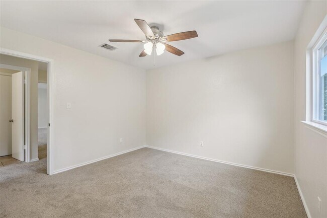 Building Photo - 8313 Steamline Cir