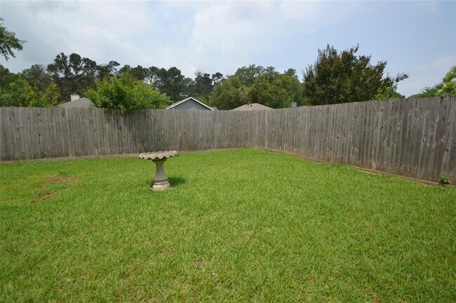 Building Photo - 23251 Tree House Ln