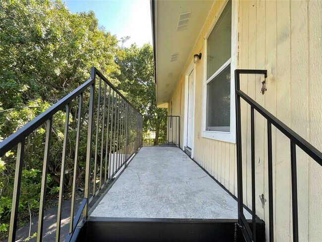 Building Photo - 8425 Camden St