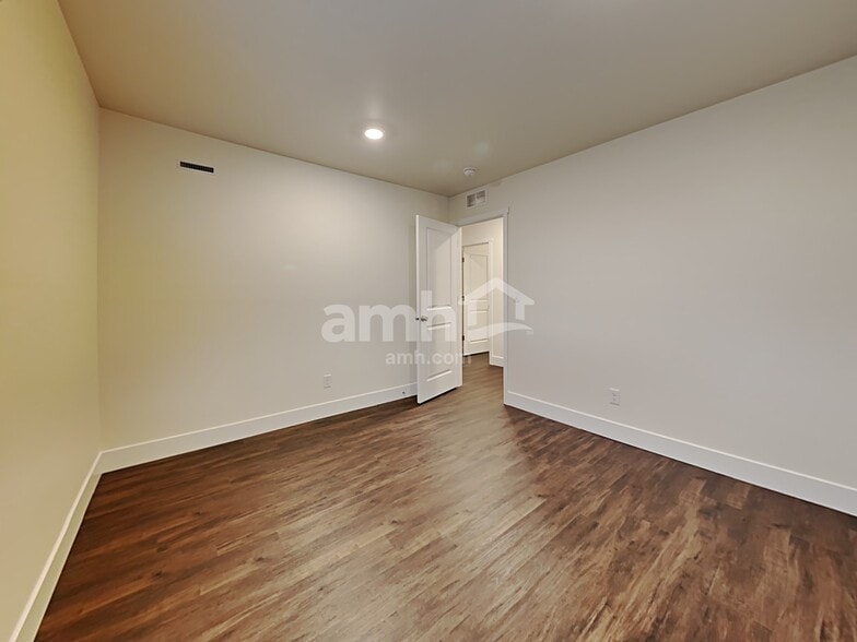 Building Photo - 20012 43rd Ave E