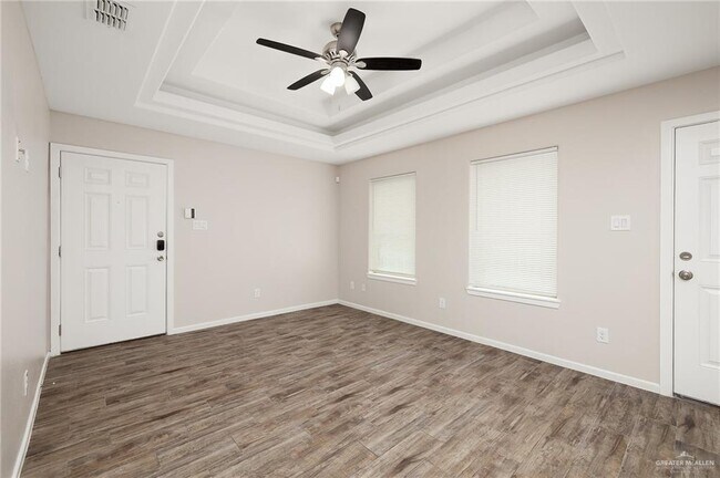 Building Photo - 13 Alta Vista Dr