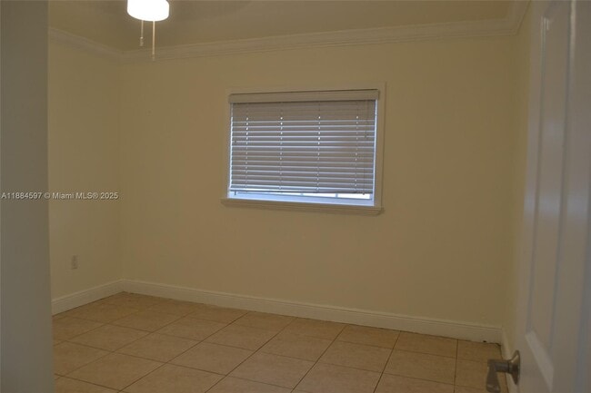 Building Photo - 3501 NW 14th Terrace