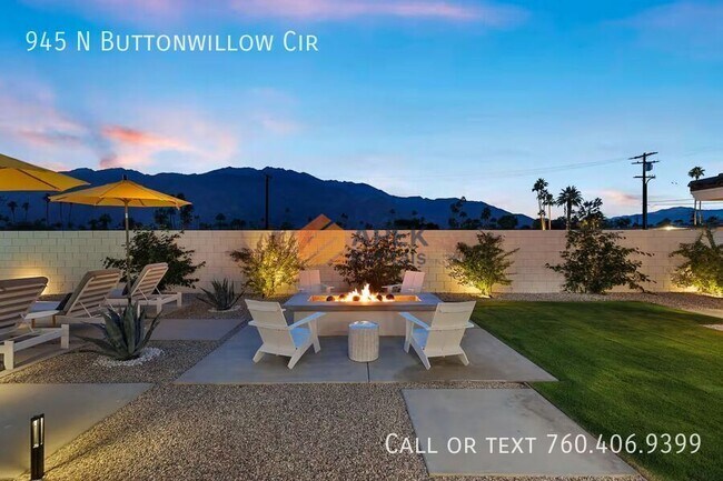 Building Photo - 945 N Buttonwillow Cir