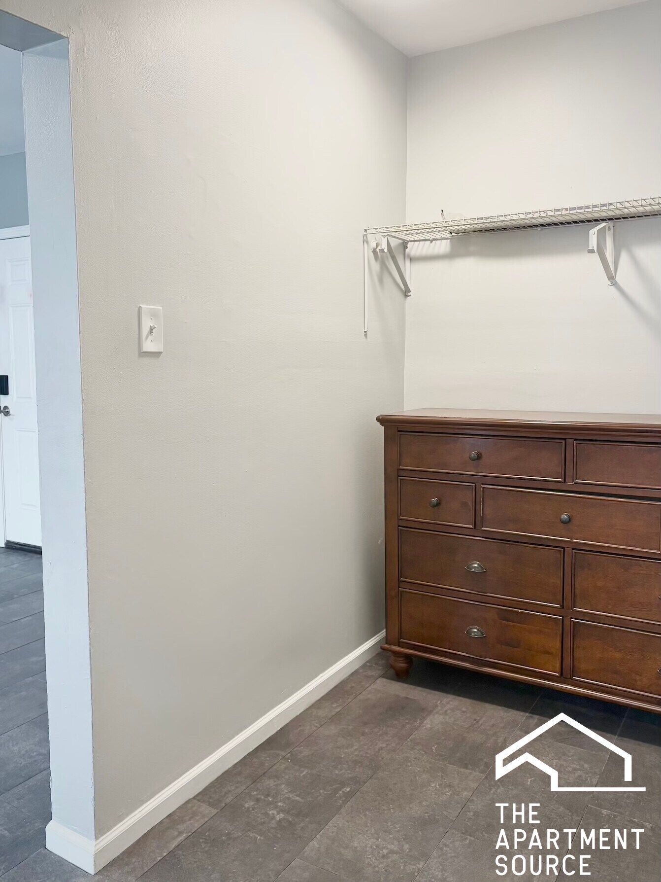 Building Photo - 6226 S Western Ave