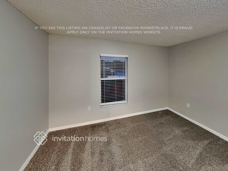 Building Photo - 2073 Hillview Cir