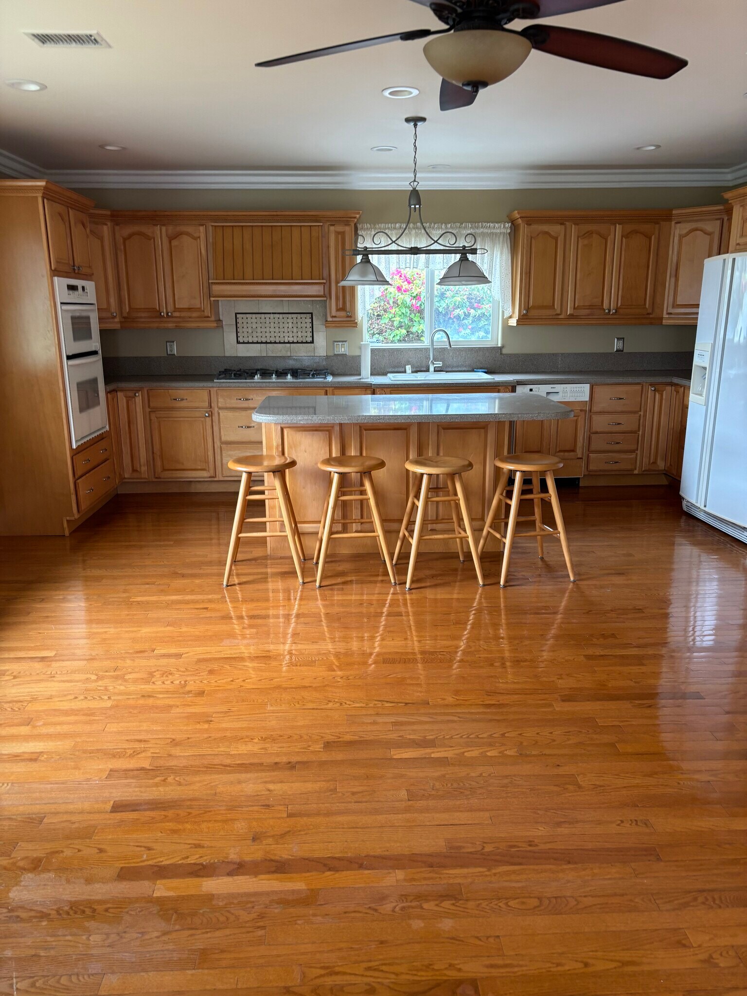 Building Photo - 961 Orma Dr