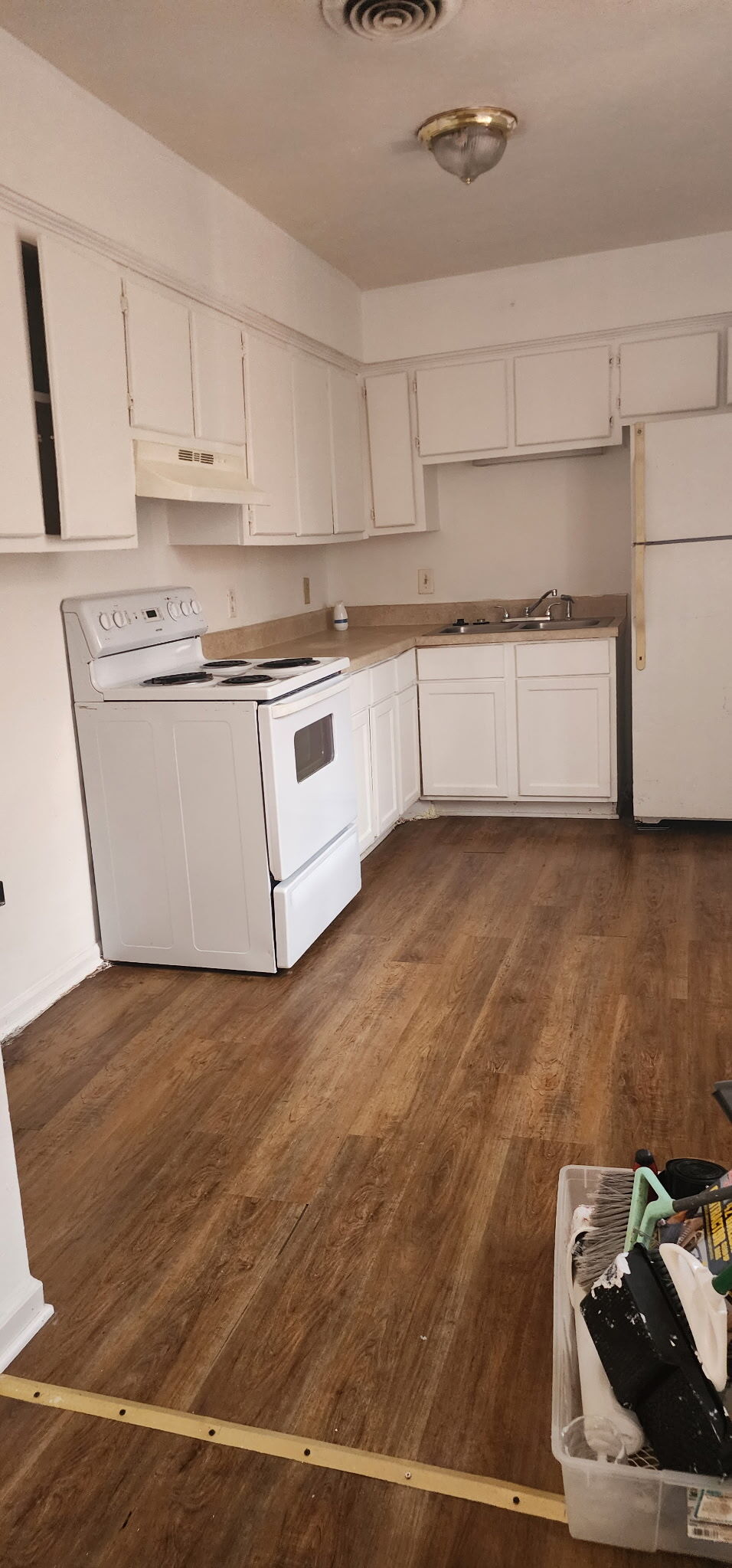 Building Photo - 1748 22nd Ave N