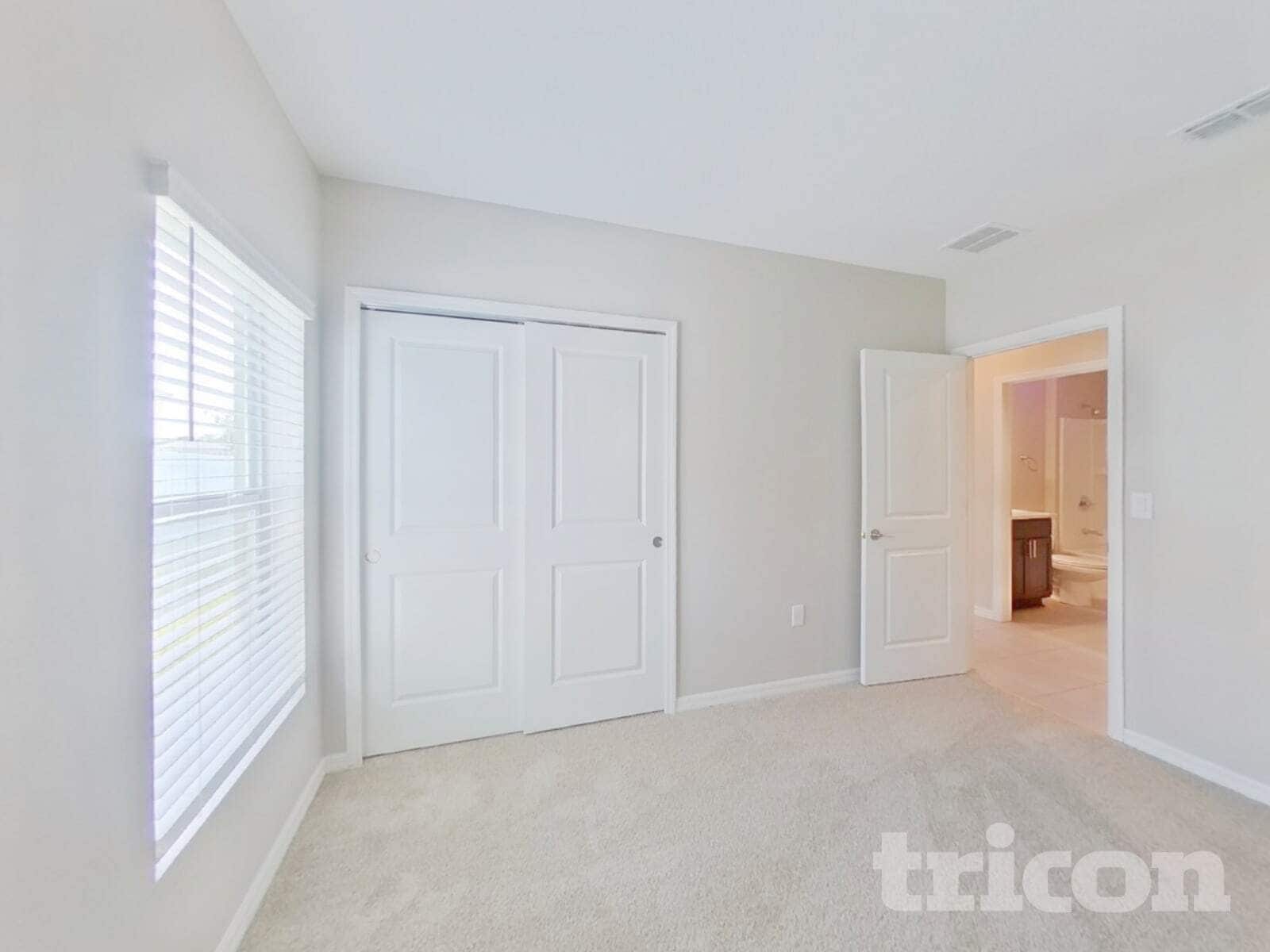 Building Photo - 226 Amber Way