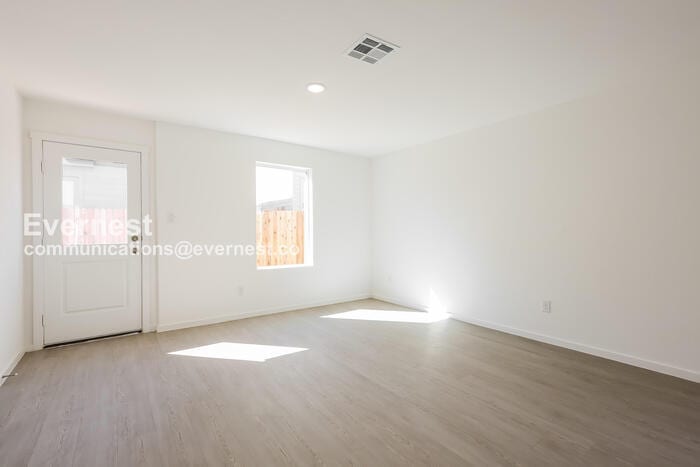 Building Photo - 2834 Carnelian Trl