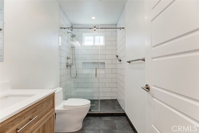 Building Photo - 641 E Grinnell Dr