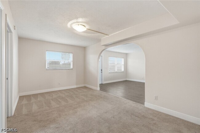 Building Photo - 2342 Barden St