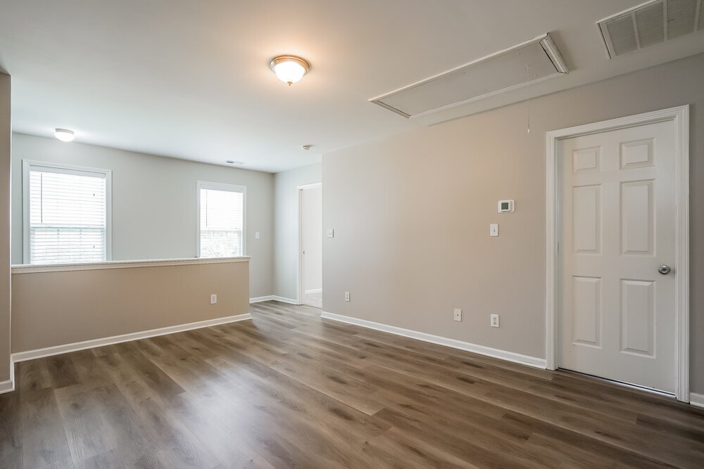 Building Photo - 402 Star Ruby Dr