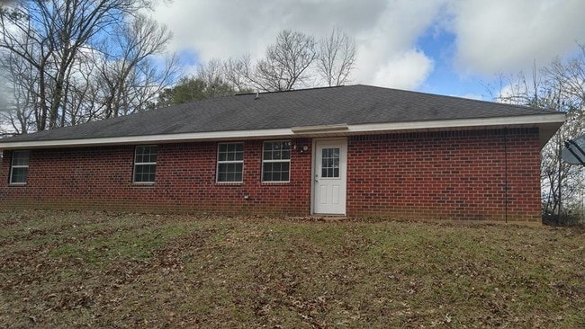 Building Photo - 657 Roy Bridges Rd