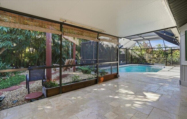 Building Photo - 6808 Friendship Dr