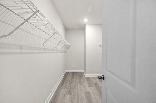 Building Photo - 2048 Copper Crk Lp