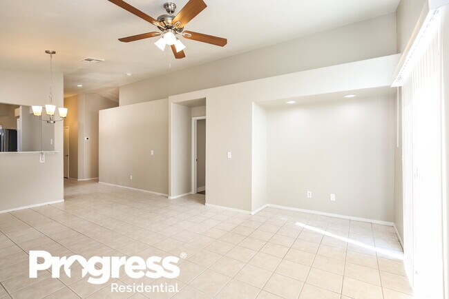 Building Photo - 7287 Golden Star Ave