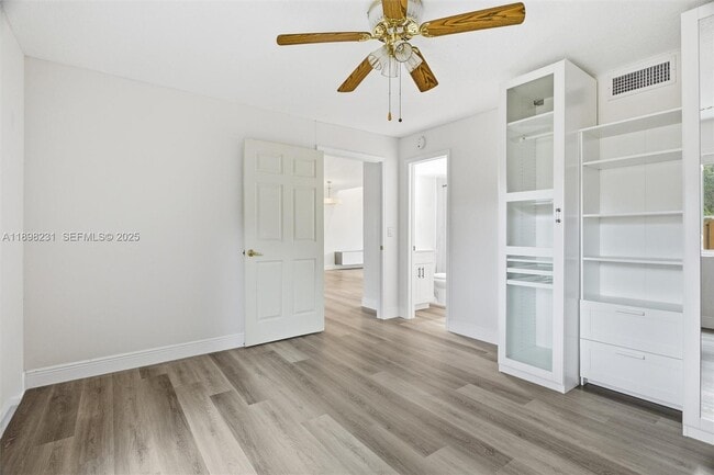 Building Photo - 12153 SW 49th Ct