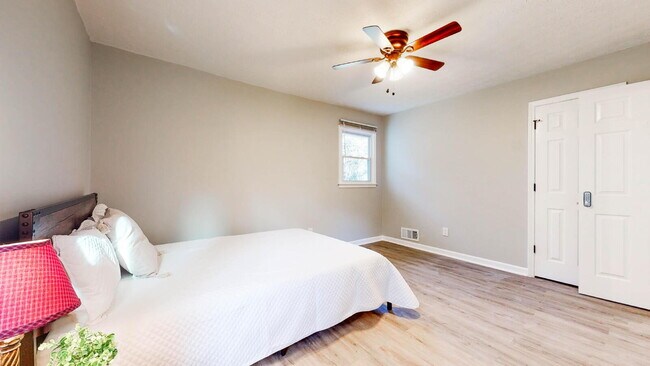 Building Photo - Live in Bedford Estates, a 2-minute drive to the transit stop S Hairston Rd & Manly Ct.