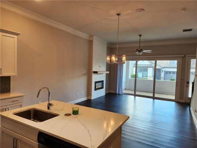 Building Photo - 637 Stickley Oak Way