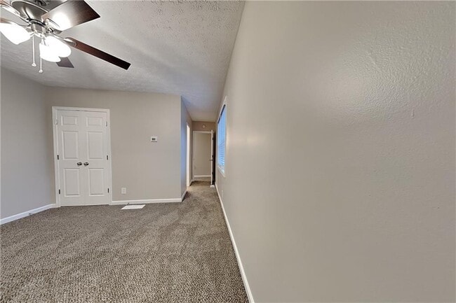 Building Photo - 3720 Ted's Cove