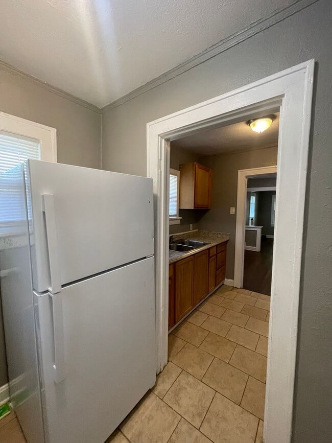 Building Photo - Available Now, 2 Bed 1 Bath Home off 71 HWY