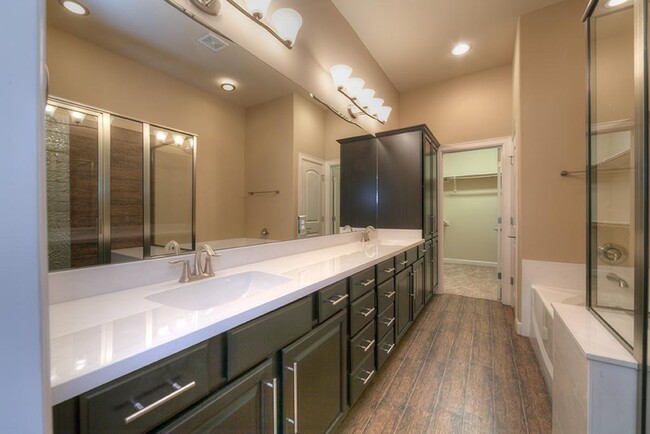 Building Photo - 11419 Alcott Dr
