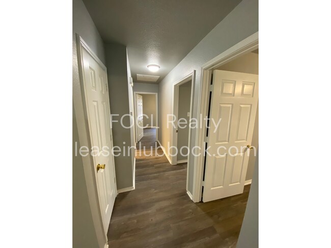 Building Photo - Lubbock Cooper ISD