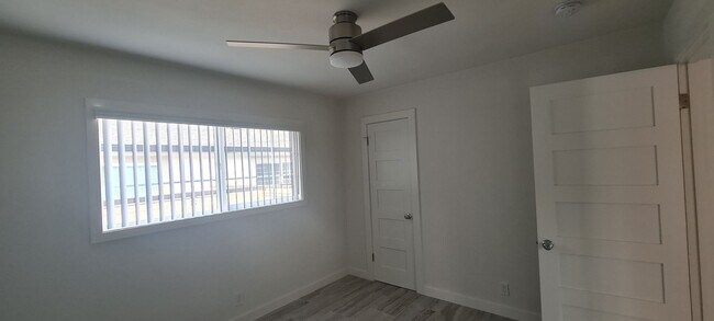 Building Photo - Newly Remodeled 1 Bedroom / Call or text O...