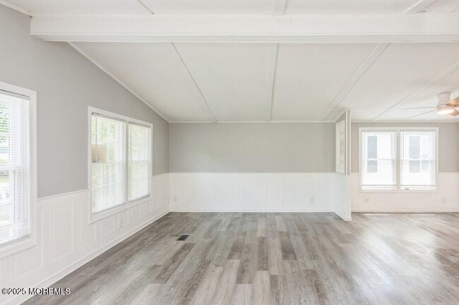 Building Photo - 21 Forest Dr