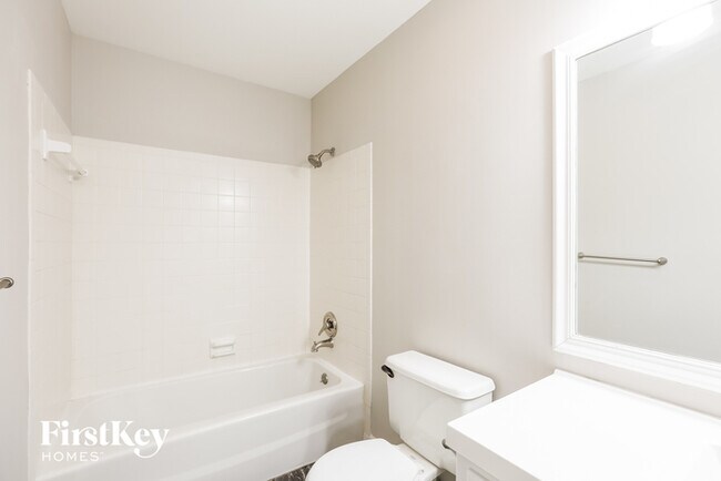 Building Photo - 11637 Cody St