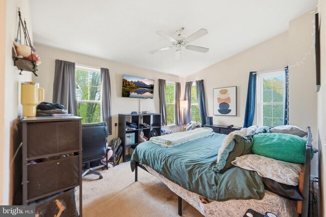 Building Photo - 12796 Fair Briar Ln