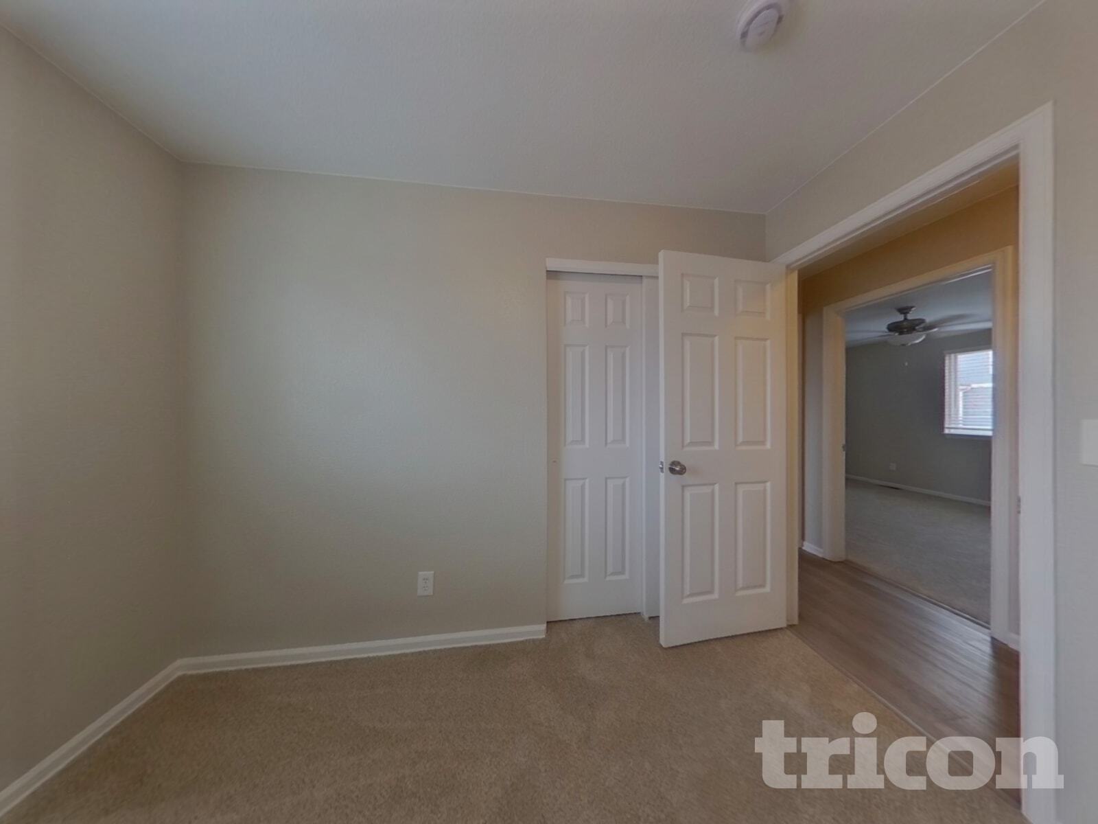 Building Photo - 414 Hawthorn St