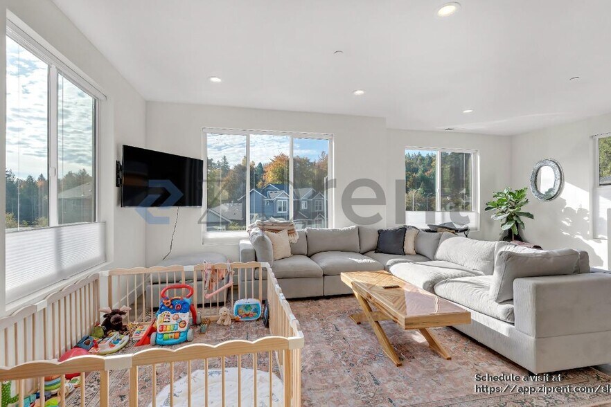 Building Photo - 15387 SE Hawthorne Mdws St