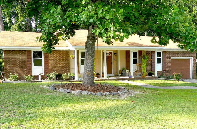 Building Photo - 4443 Shadowood Dr