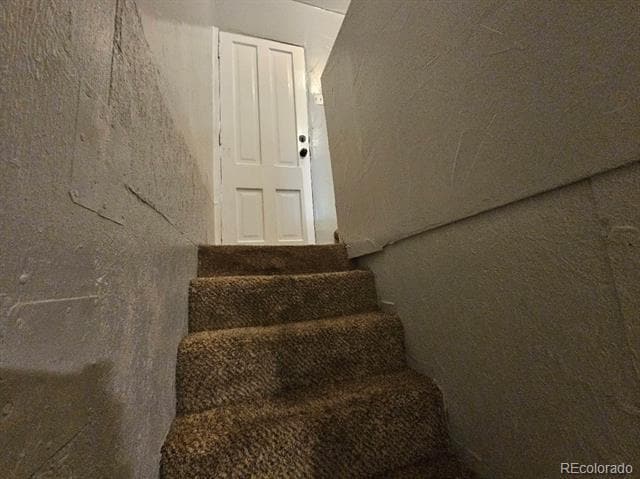 Building Photo - 1807 E 37th Ave