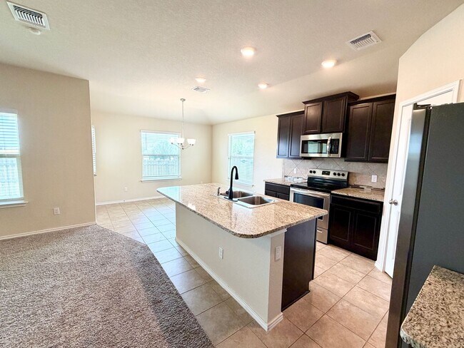 Building Photo - 829 Ibis Falls Loop