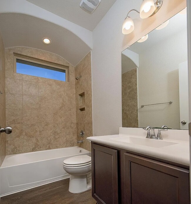 Building Photo - 14215 Irvine Rnch Trl